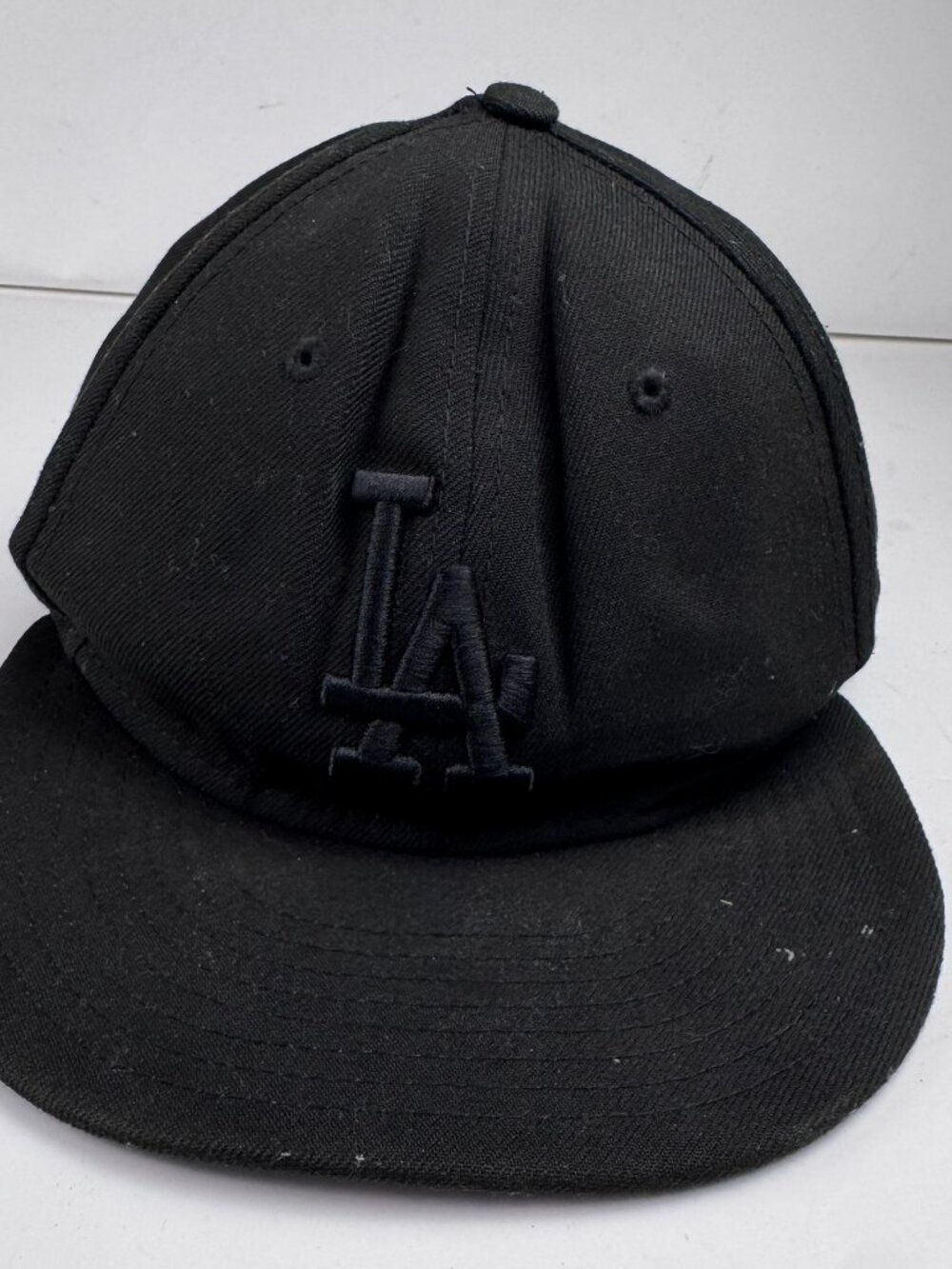 New Era 59FIFTY Los Angeles Dodgers Fitted Hat Cap Size 7 1/2 All Black MLB